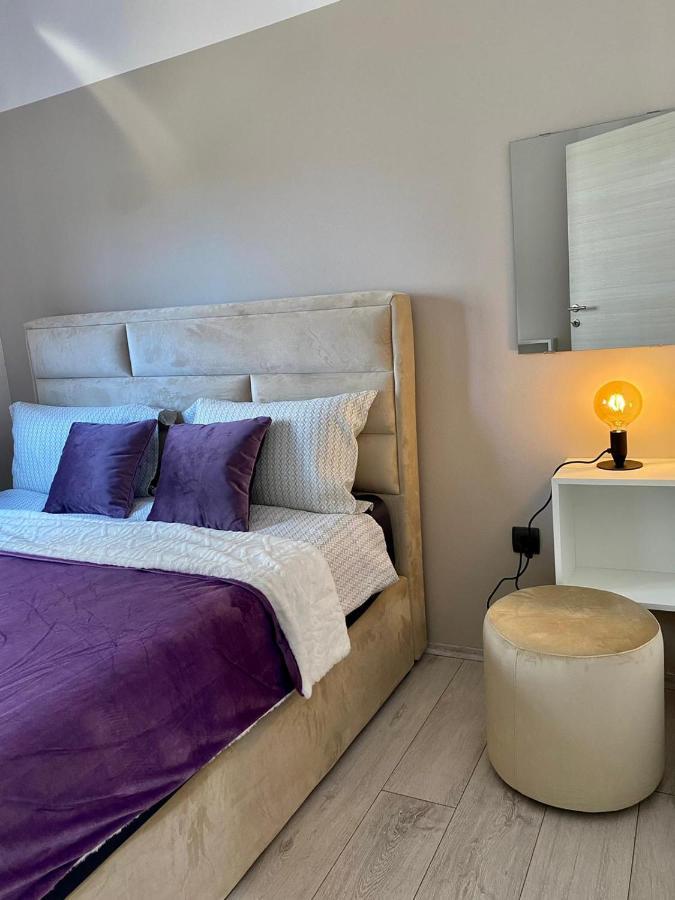 Apartamento Golden Sunset Njivice Exterior foto