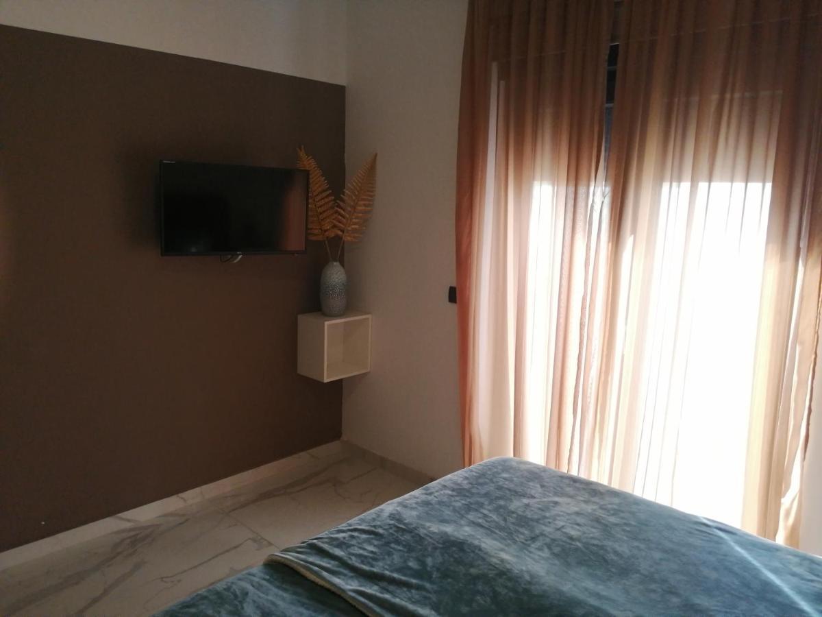 Apartamento Golden Sunset Njivice Exterior foto