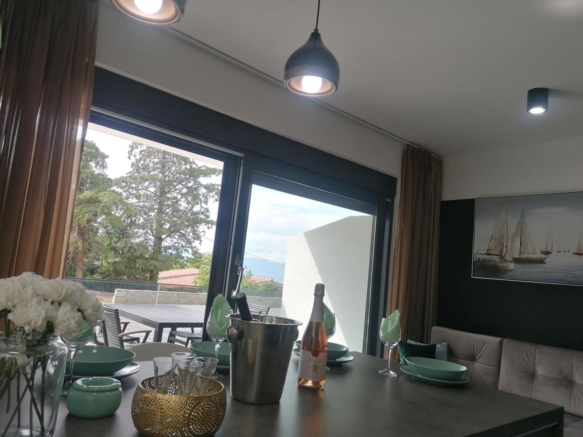 Apartamento Golden Sunset Njivice Exterior foto